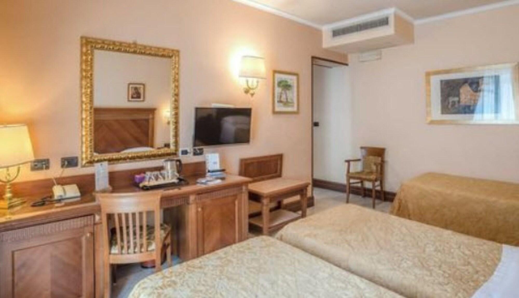 Tmark Hotel Vaticano Rome Exterior photo